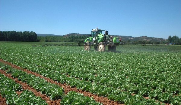 Tratamiento en cultivo de regado